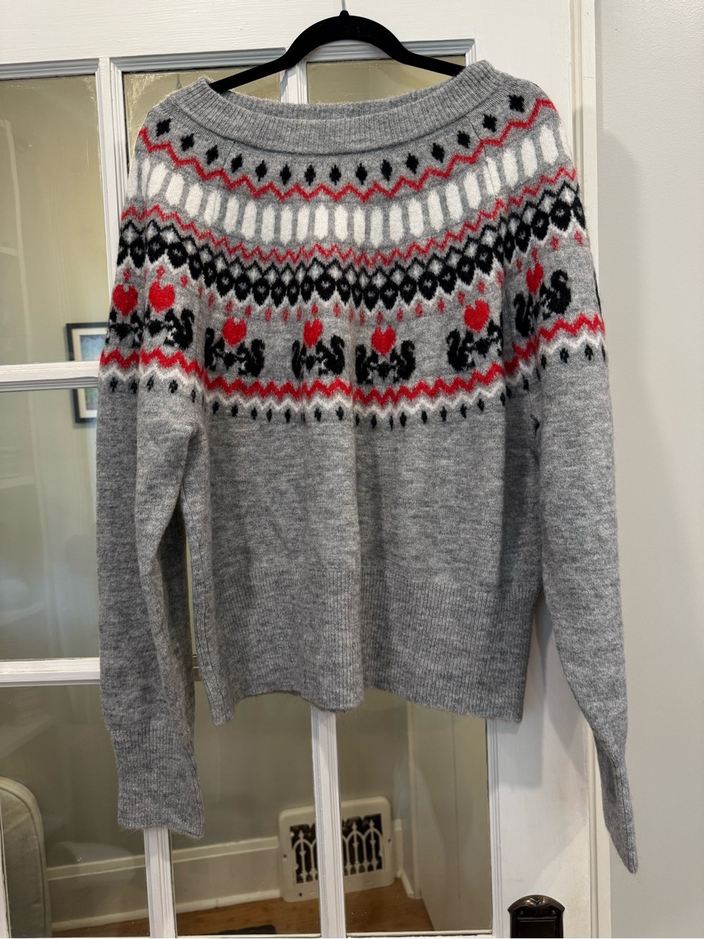 H&M Gray Fair Isle Crewneck Sweater with Red and Black Motif